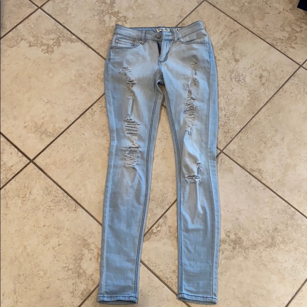 Indigo Rein Size 1 Ripped Light Jeans. “Anklet”